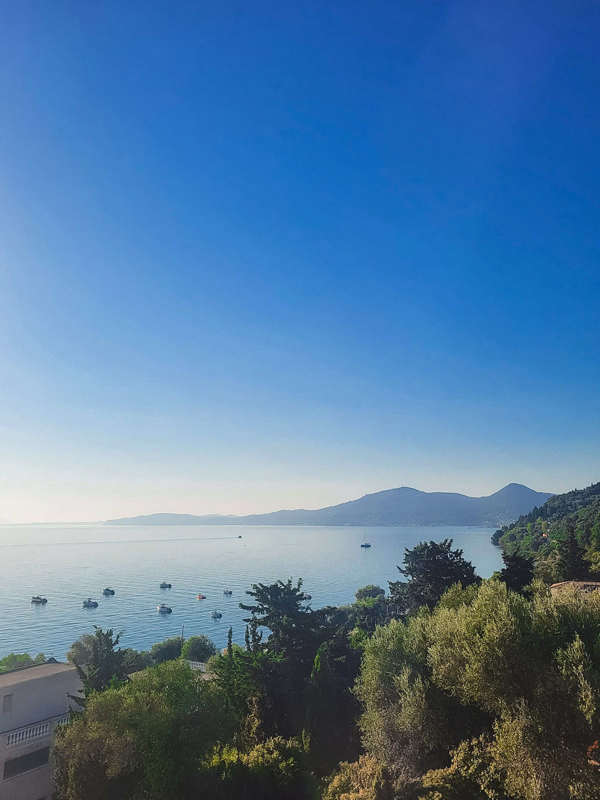 Aussicht im Mar-Bella Korfu