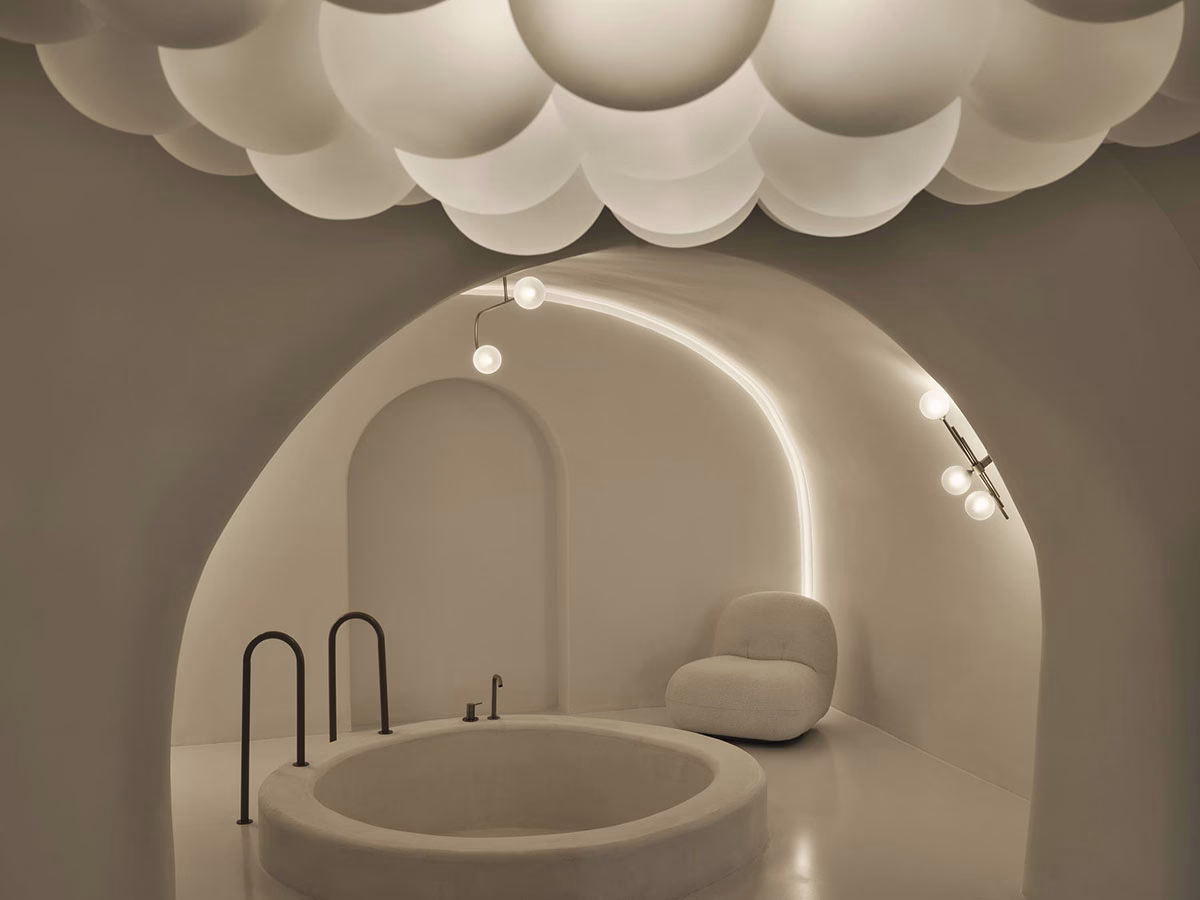 Becken des Andronis Boutique Hotel