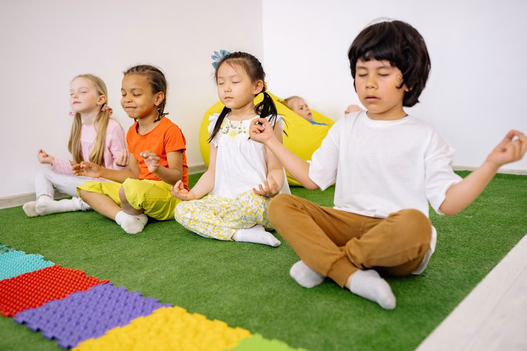Kinder-Yoga und Spa