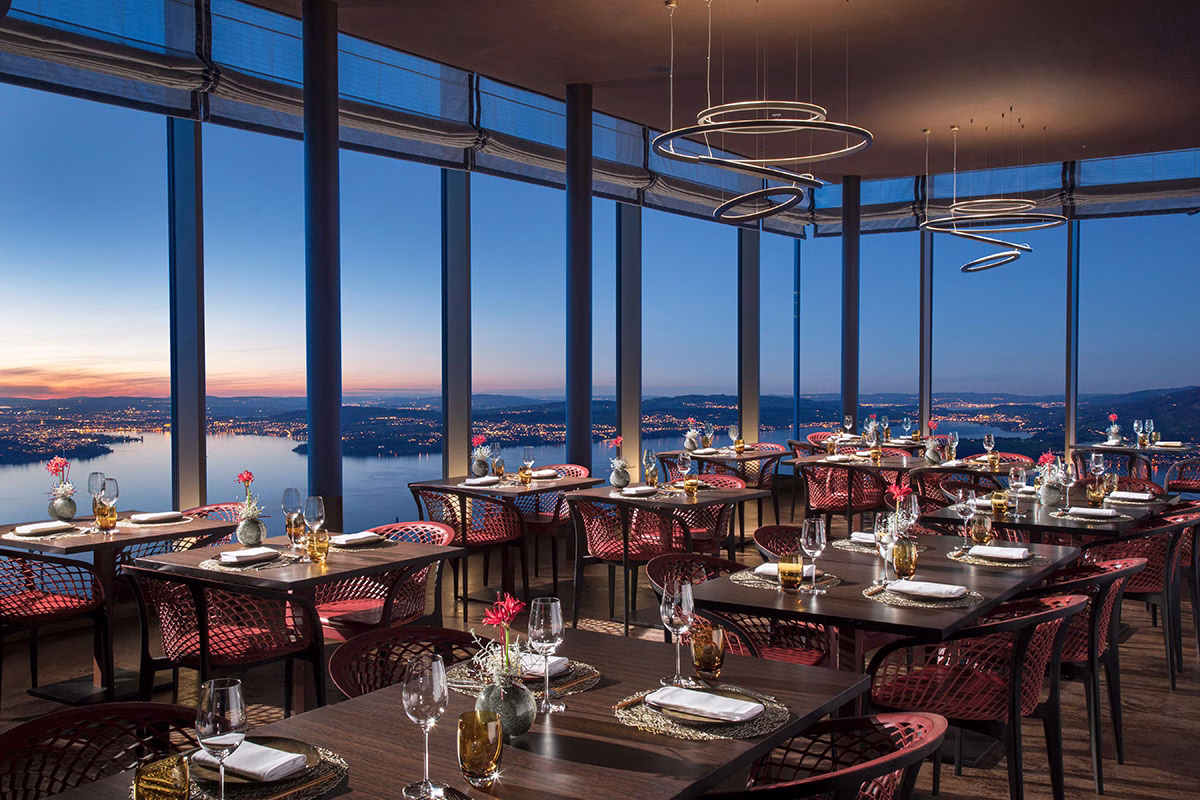 Spices & Kitchen Terrace des Bürgenstock Hotel & Alpine Spa
