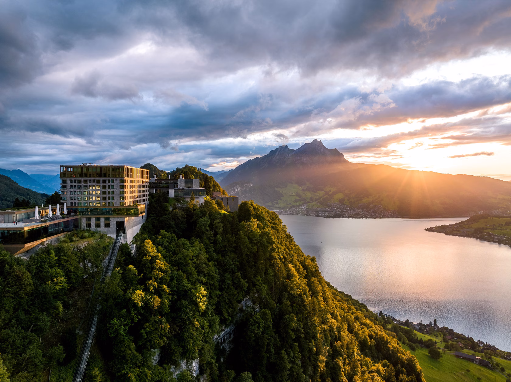 Bürgenstock Hotel & Alpine Spa