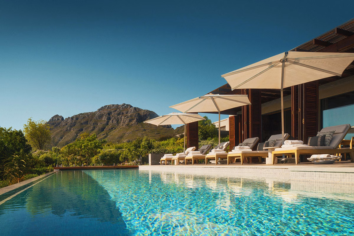 Pool Deck der Owners Villa des Delaire Graff Estate