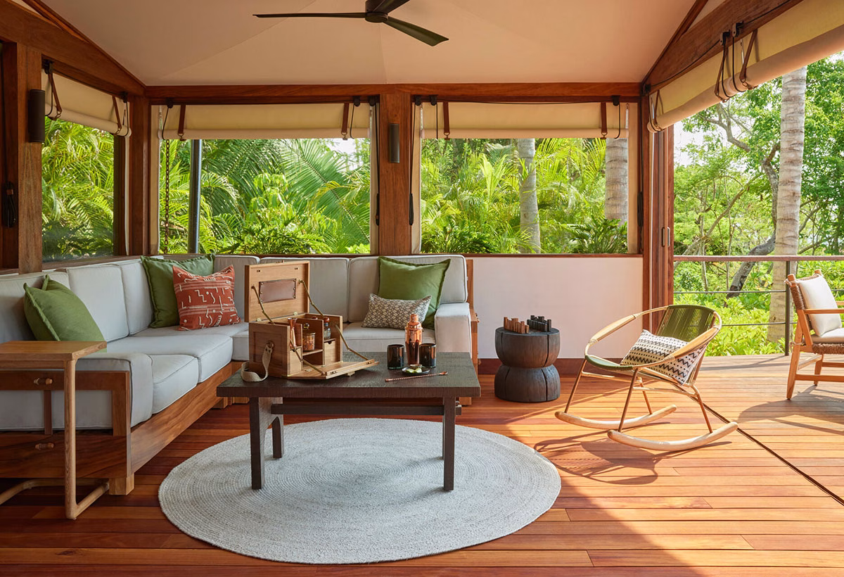 Wohnbereich im Naviva, A Four Seasons Resort