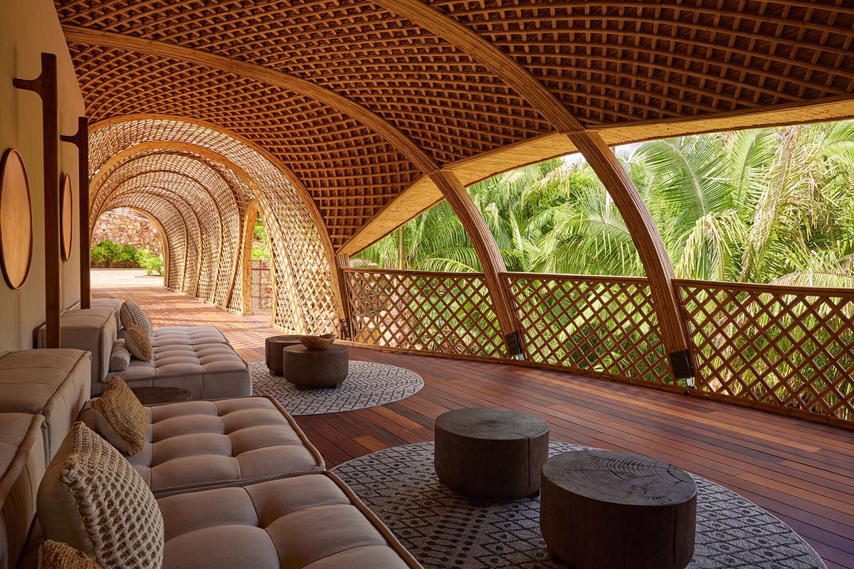 Lounge Bereich im Naviva, A Four Seasons Resort