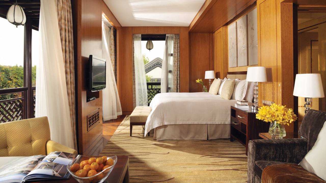 Four Seasons Hangzhou at West Lake – Grand Premier Room