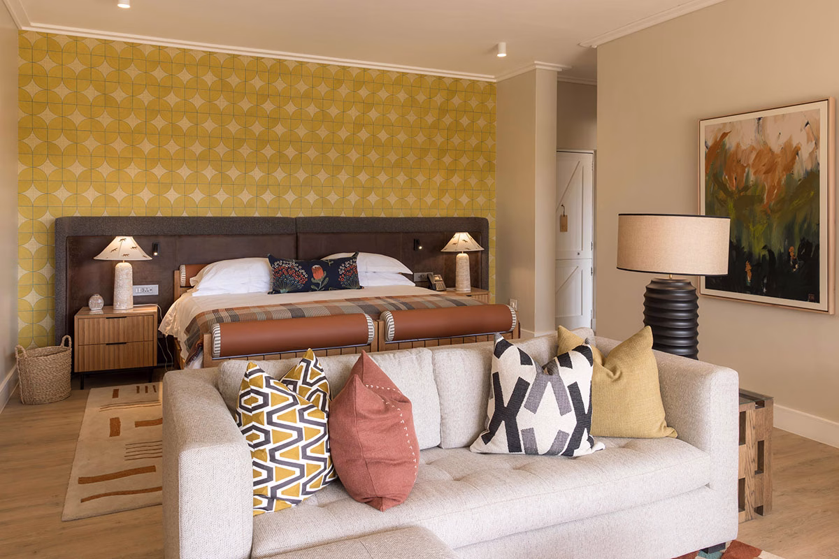 Schlaf- und Wohnzimmer der Gondwana Family Lodge