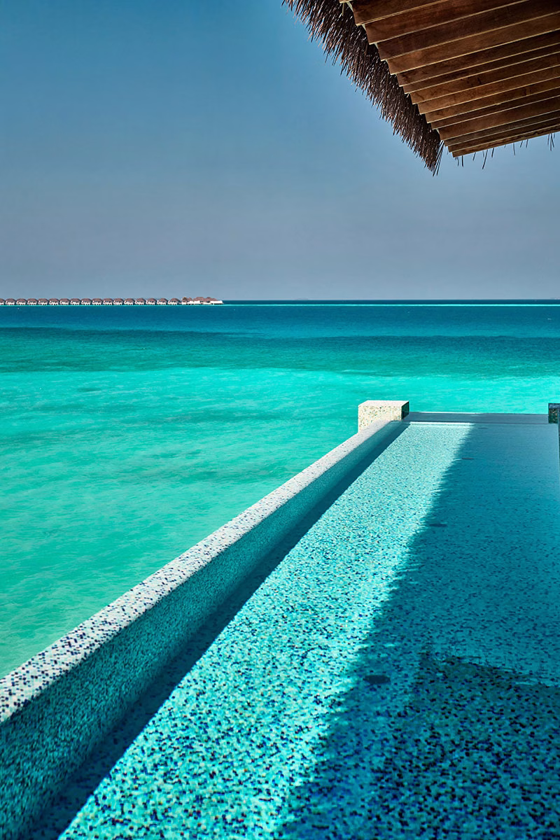 Sky-Pool des .HERE