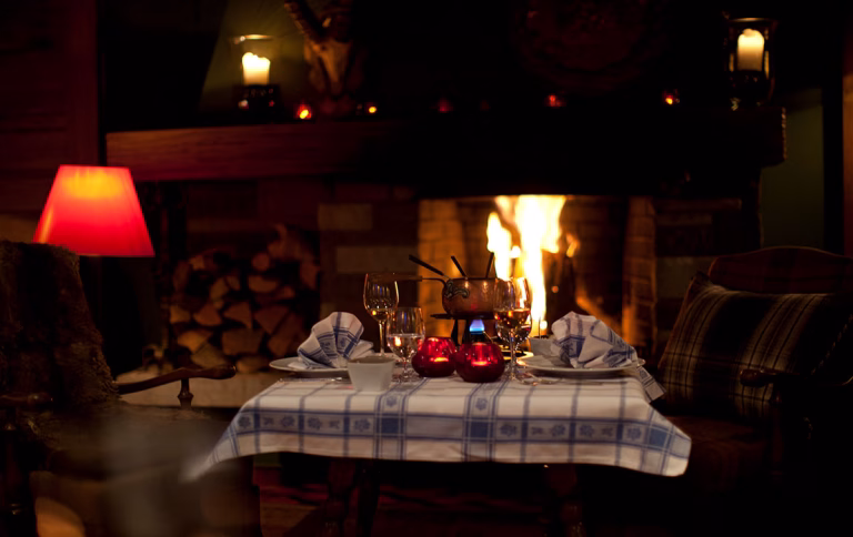 Fondue-Abend im Kaminzimmer