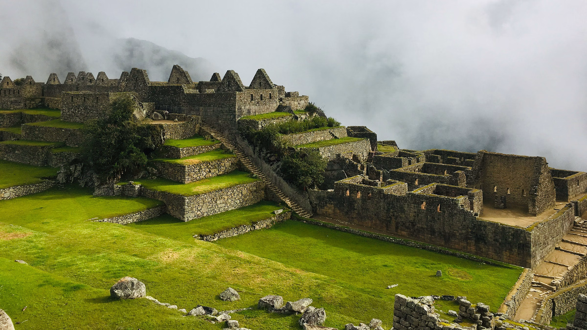 Machu Picchu im Nebel