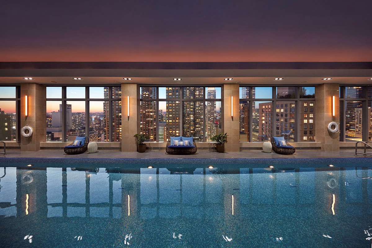 Wellness Pool im Mandarin Oriental New York