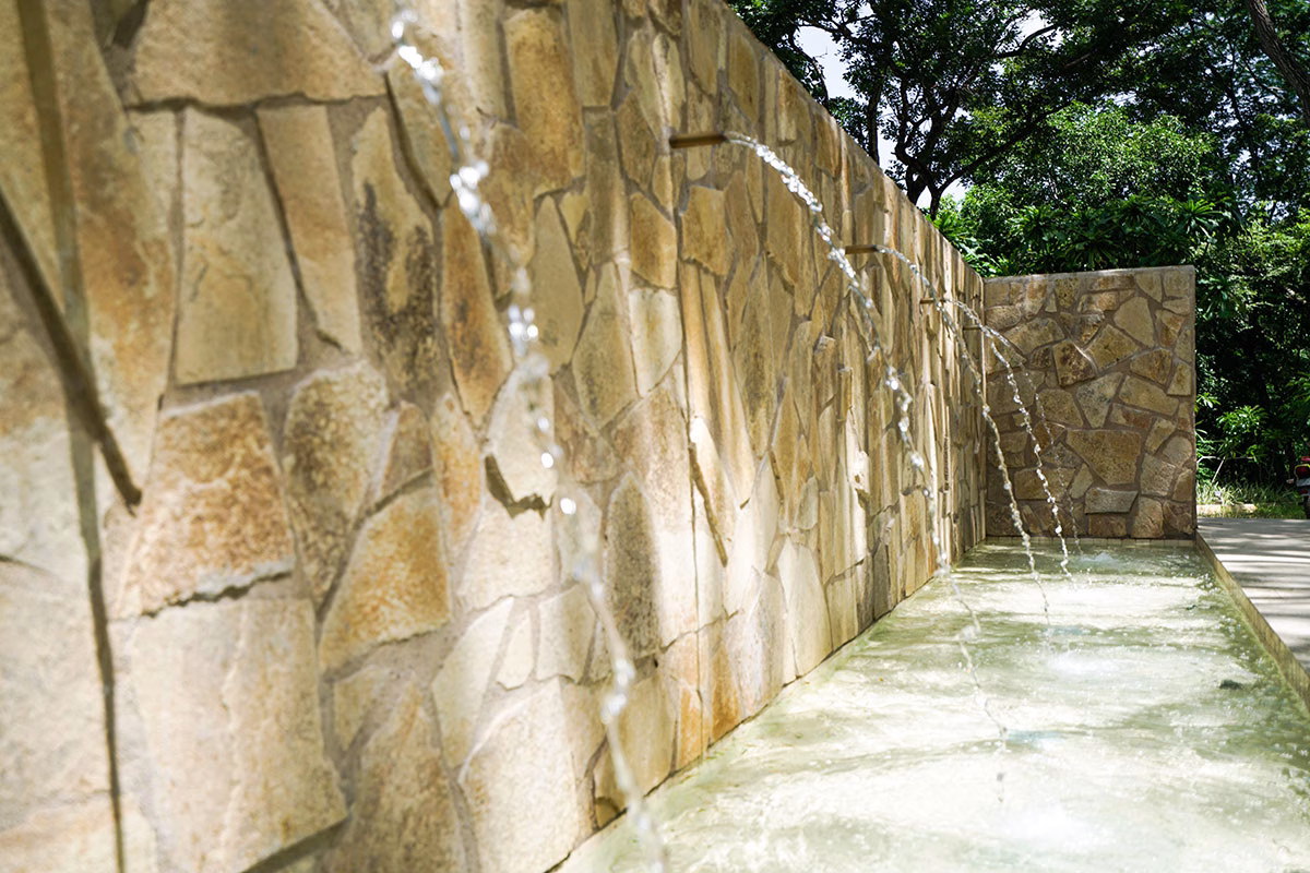 Eingang zum Spa des Nekupe