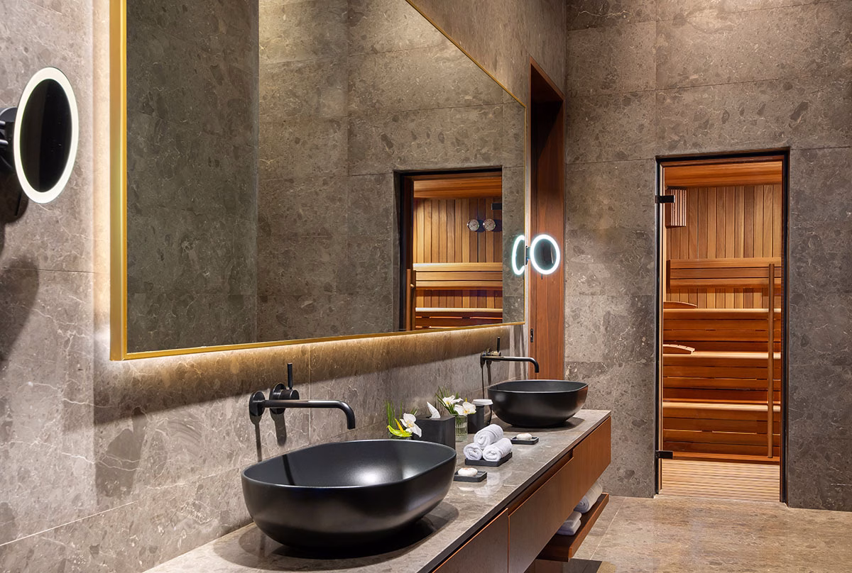 Badezimmer mit Sauna der Presidential Suite des Rixos Tersane Istanbul