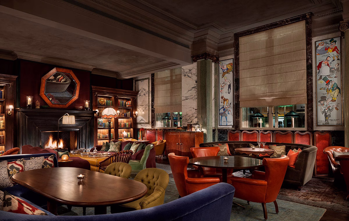 Scarfes Bar des Rosewood London