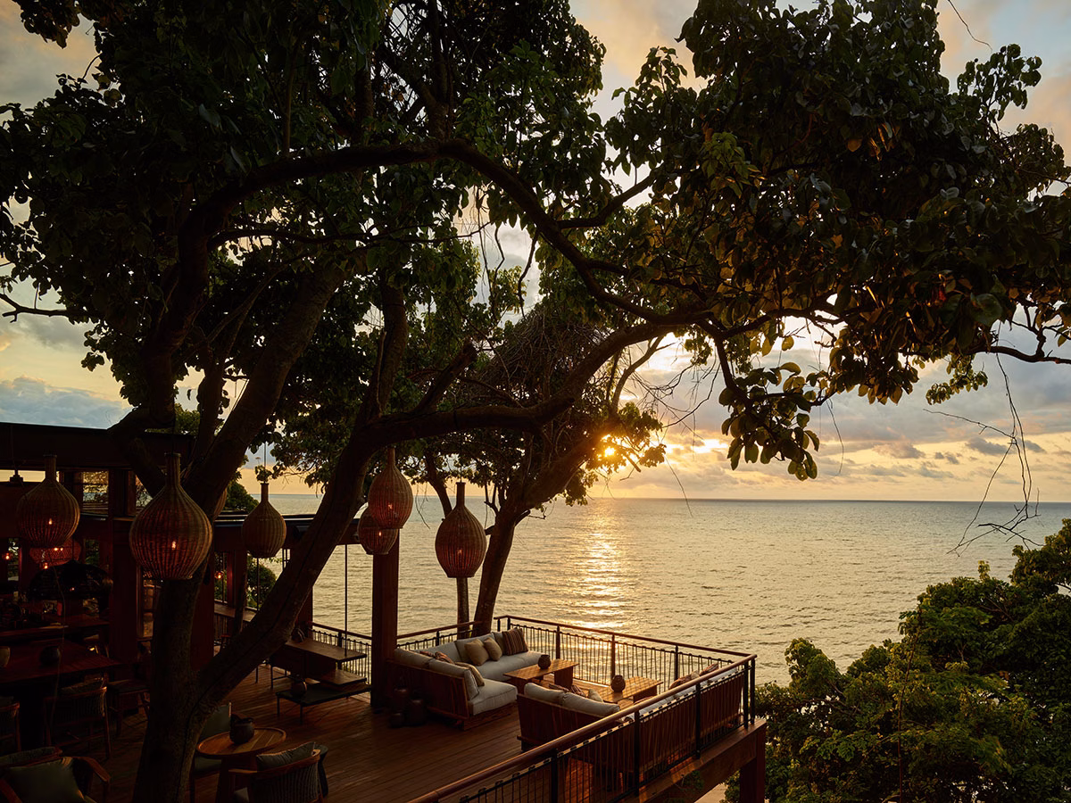 Rosewood Mandarina Restaurant Barra Penasco Terrasse mit Meerblick