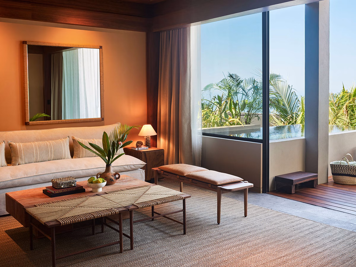 Rosewood Mandarina Beachfront Suite Wohnbereich mit Terrasse