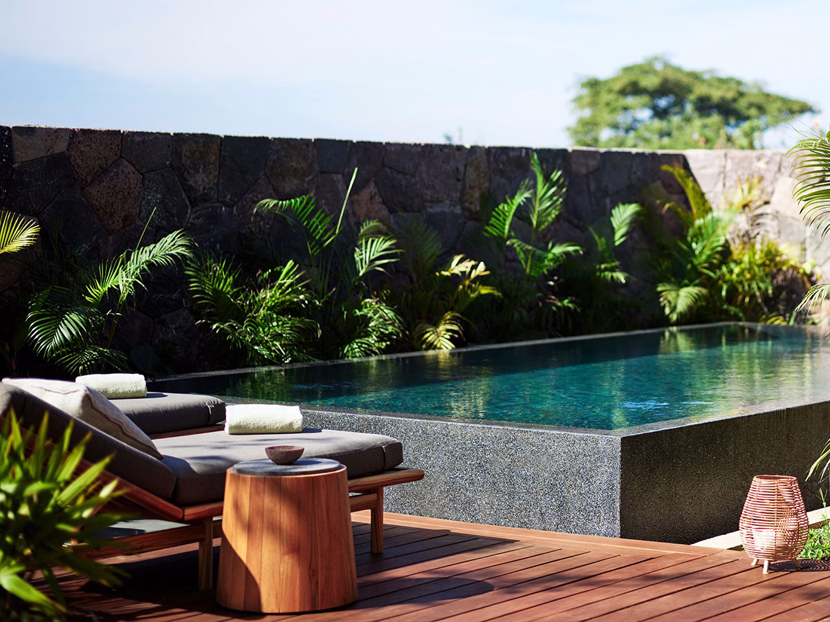 Rosewood Mandarina Flatland Studio mit Terrasse und Pool