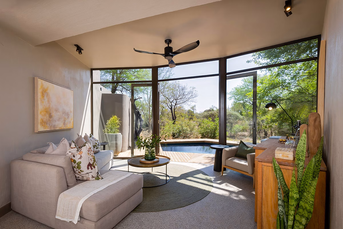 Wohnbereich der Mandleve Villa der Sabi Sabi Bush Lodge