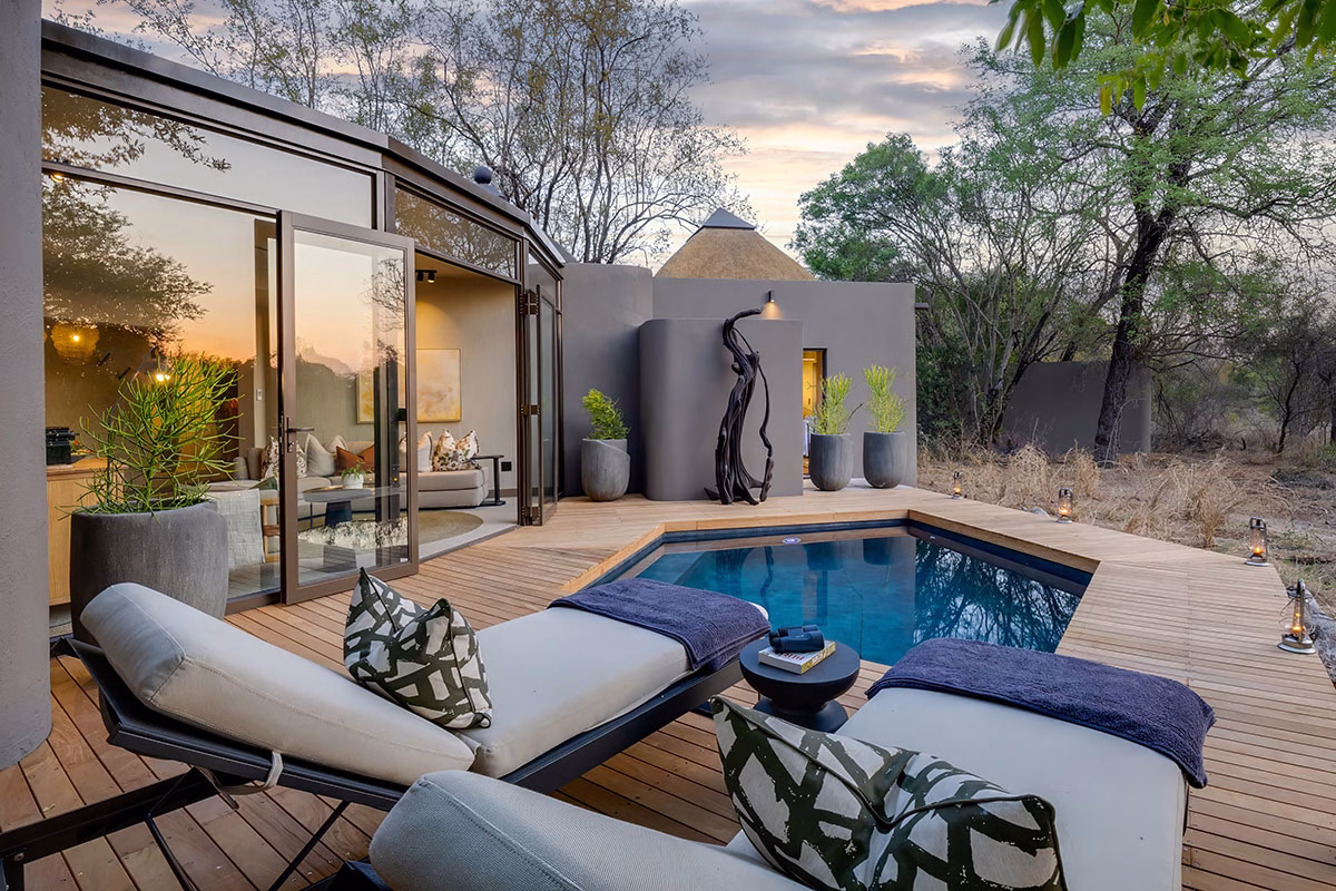 Außenbereich der Mandleve Villa der Sabi Sabi Bush Lodge