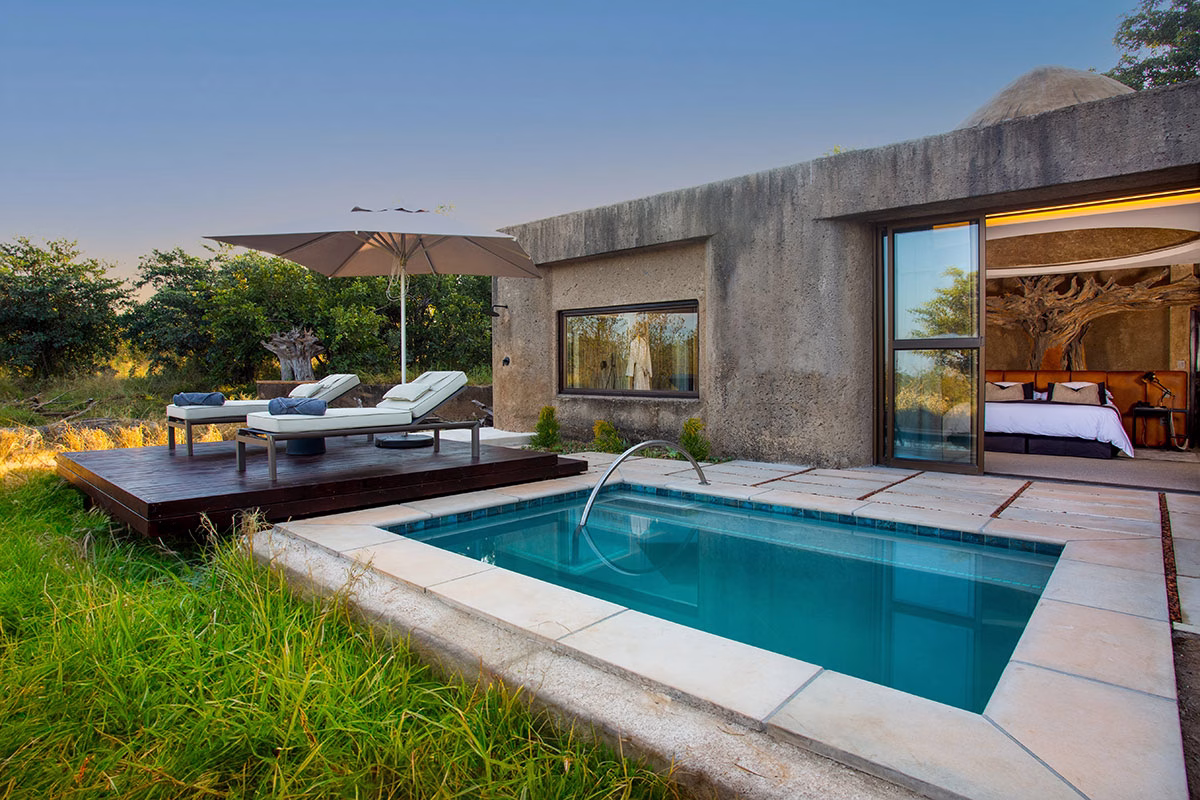 Pool der Amber Villa der Sabi Sabi Earth Lodge