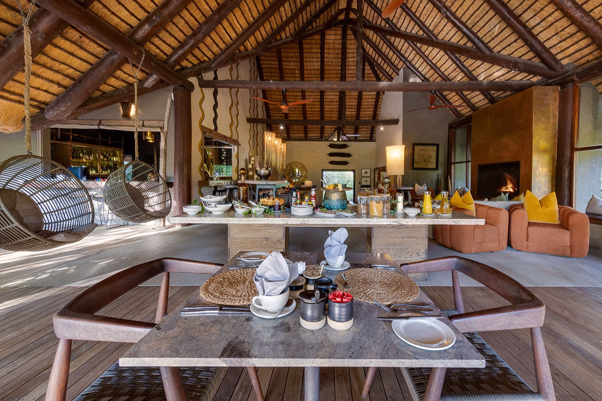Dining des Sabi Sabi Little Bush Camp