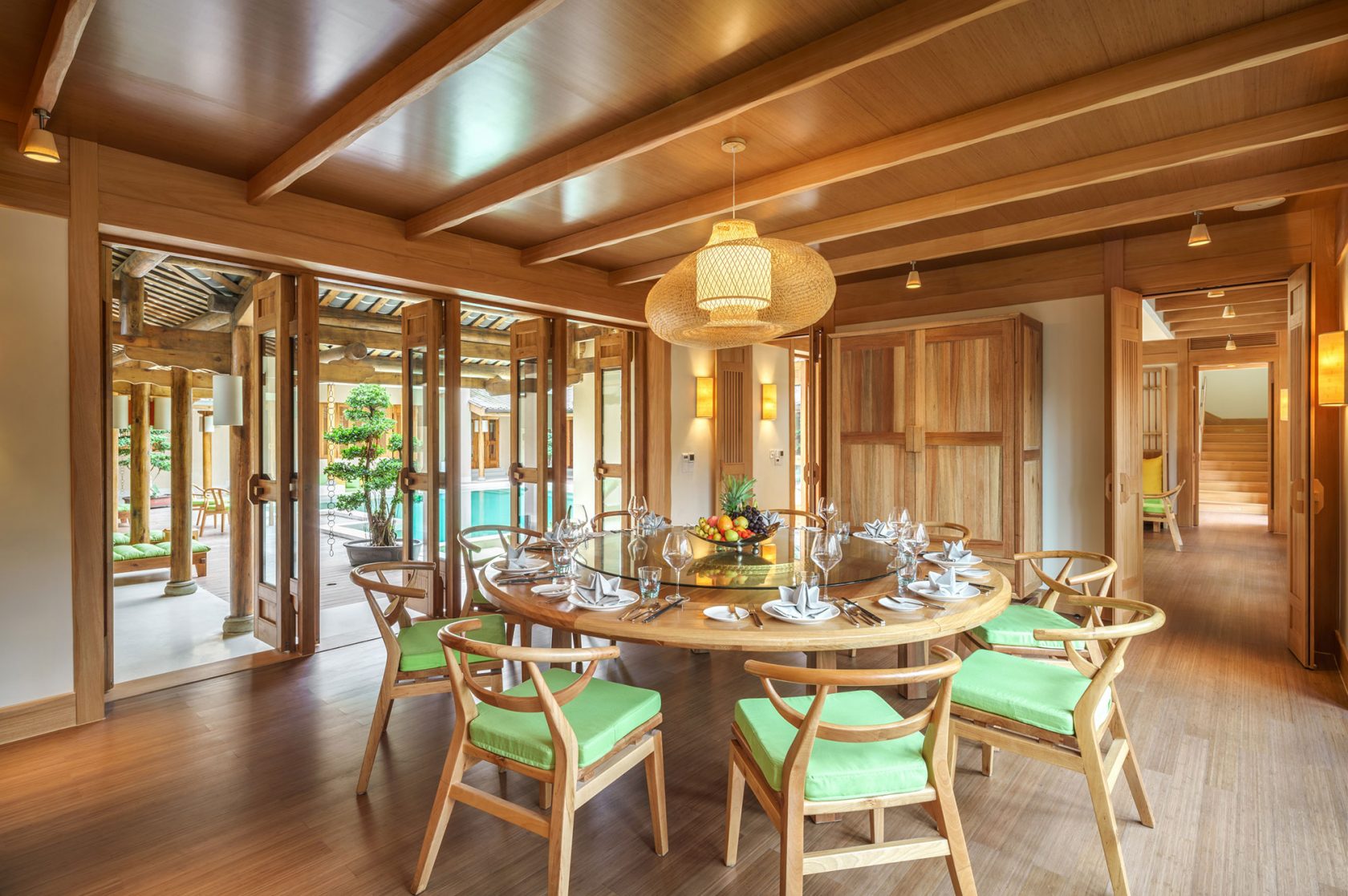 Six Senses Qing Cheng Mountain Presidential Villa Dining Room