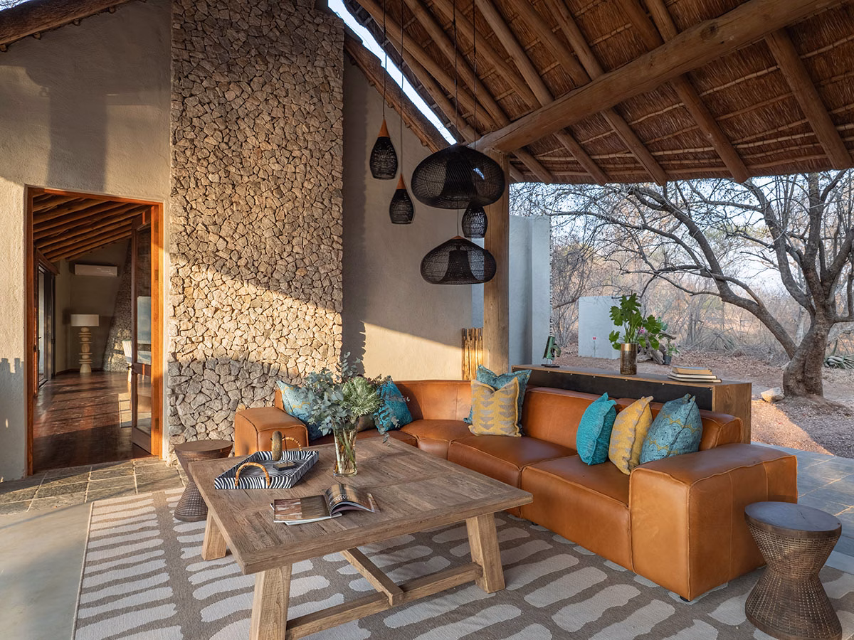 Wohnimmer in der Villa im Tintswalo Scops Rest