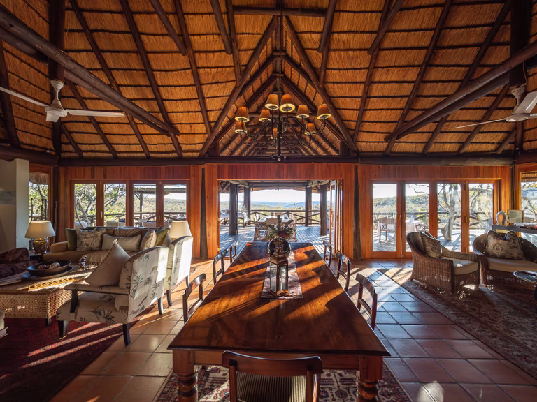 Lodge im Tintswalo Waterberg