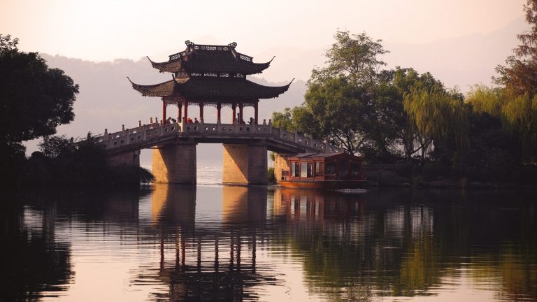 Bucketlist Reisen: Spaziergang um den bekanntesten See Chinas, den West Lake bei Hangzhou