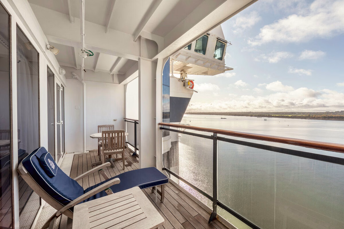 Ein Balkon auf der Queen Mary der Cunard Linie