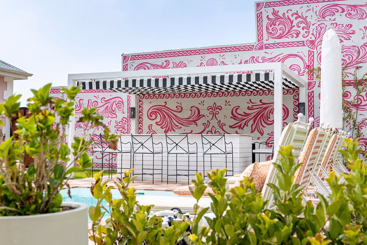 Poolbereich des Tintswalo Summer House