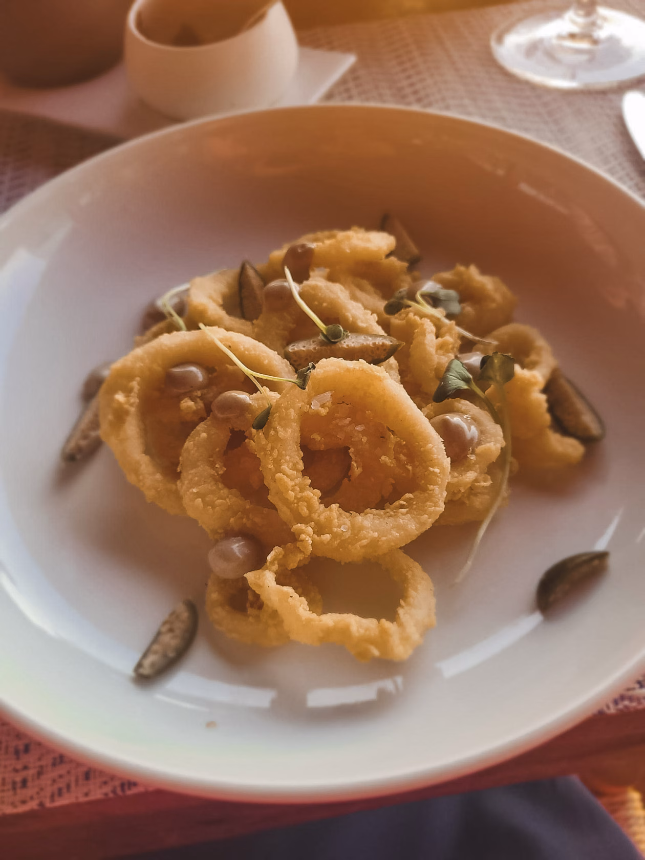 Tintenfischringe beim Lunch im Abaton Island Resort auf Kreta